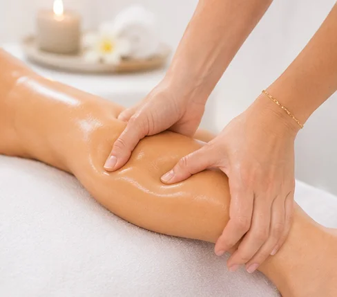 Advanced myofascial massage therapy helping relieve pain from sports injuries and accidents